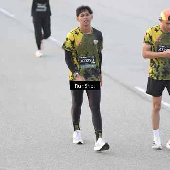 Runner Photo 6817016