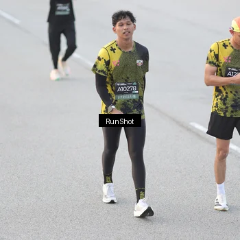 Runner Photo 6817017