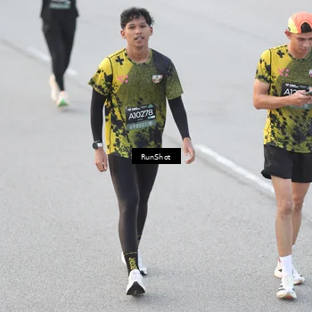 Runner Photo 6817025