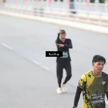 Runner Photo 6817033