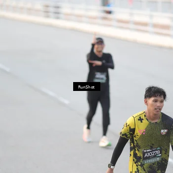Runner Photo 6817034