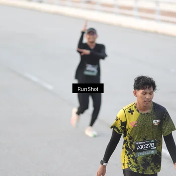 Runner Photo 6817037