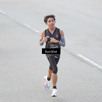 Runner Photo 6817054