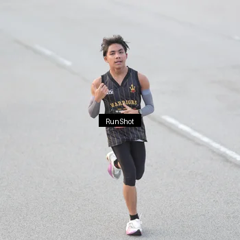 Runner Photo 6817056