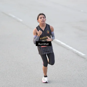 Runner Photo 6817057