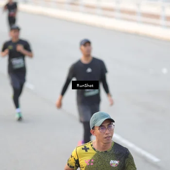 Runner Photo 6817074