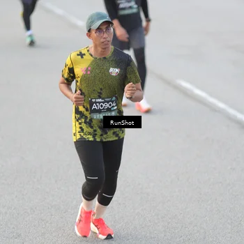 Runner Photo 6817077