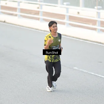 Runner Photo 6817604