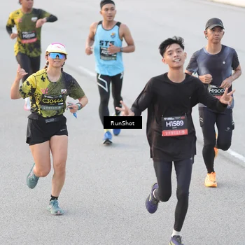 Runner Photo 6817928