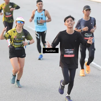 Runner Photo 6817930
