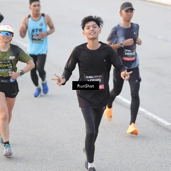 Runner Photo 6817933