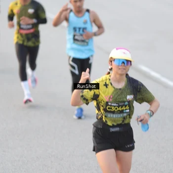 Runner Photo 6817941
