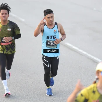 Runner Photo 6817955