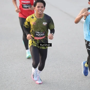 Runner Photo 6817962