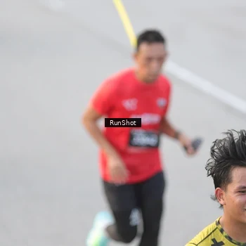 Runner Photo 6817973