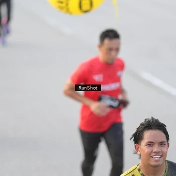 Runner Photo 6817974