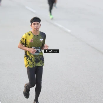 Runner Photo 6818010