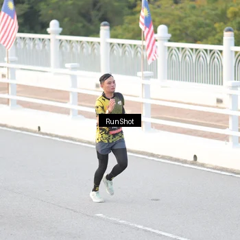 Runner Photo 6818016
