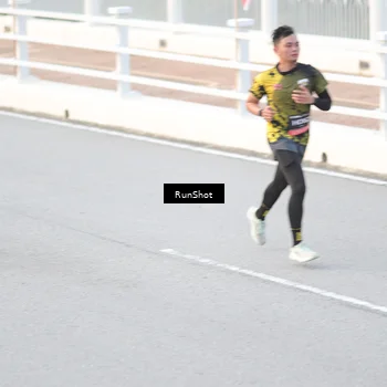Runner Photo 6818026