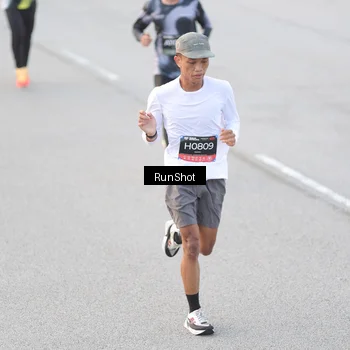 Runner Photo 6818081