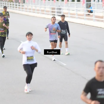 Runner Photo 6818118