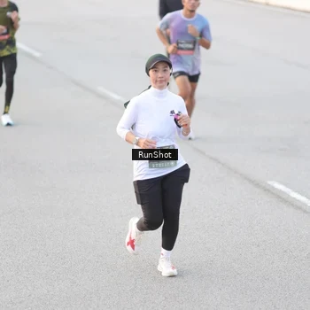 Runner Photo 6818131