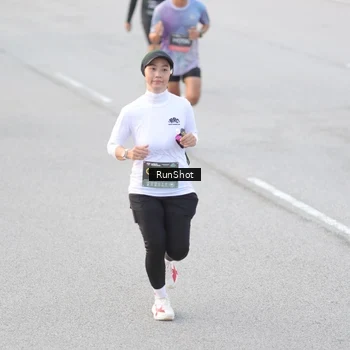 Runner Photo 6818133