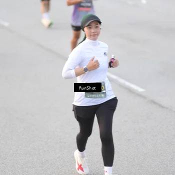 Runner Photo 6818150