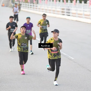 Runner Photo 6818151