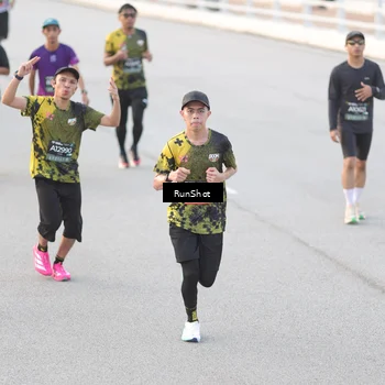 Runner Photo 6818155