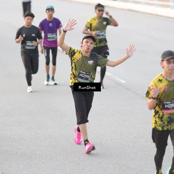Runner Photo 6818167