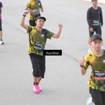 Runner Photo 6818178