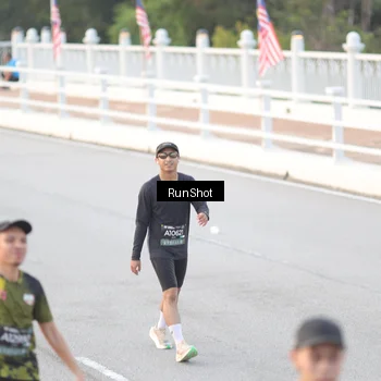 Runner Photo 6818180