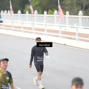 Runner Photo 6818183