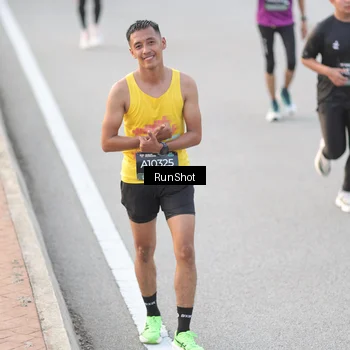 Runner Photo 6818195