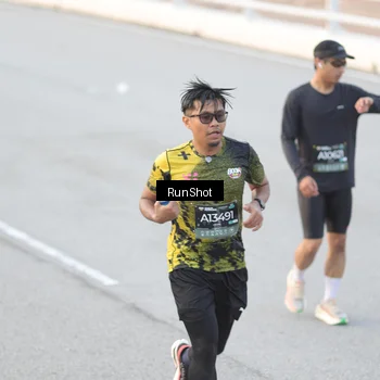 Runner Photo 6818202