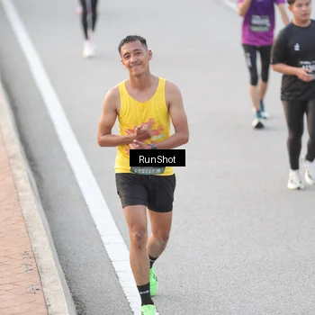 Runner Photo 6818203