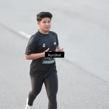 Runner Photo 6818208