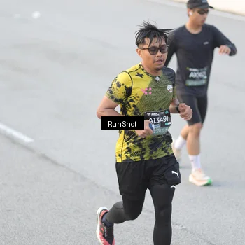 Runner Photo 6818211