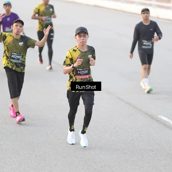 Runner Photo 6818212