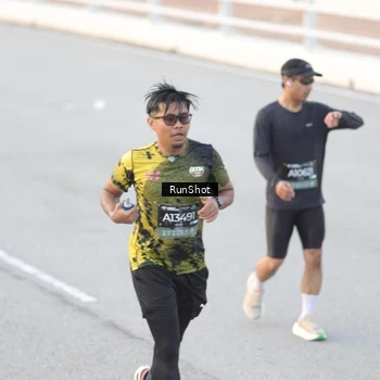 Runner Photo 6818217