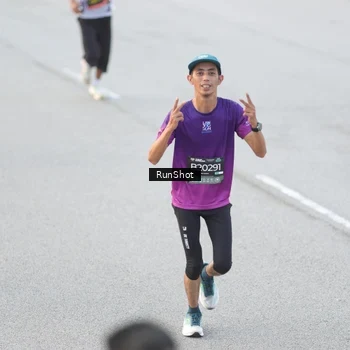 Runner Photo 6818226