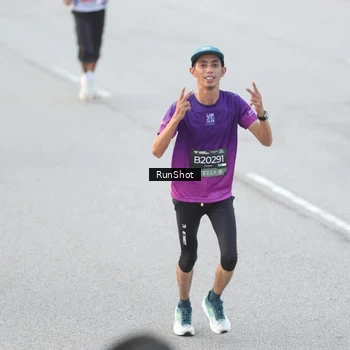 Runner Photo 6818227