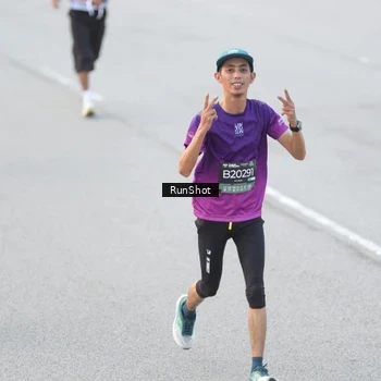 Runner Photo 6818228