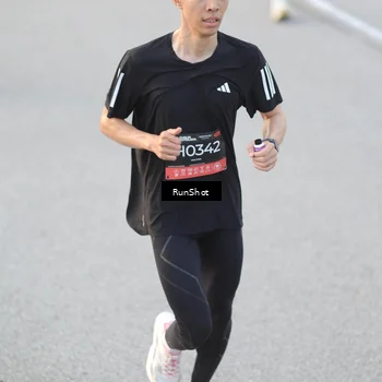 Runner Photo 6818249
