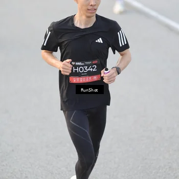 Runner Photo 6818250