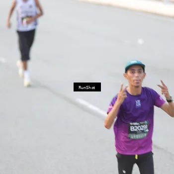 Runner Photo 6818252