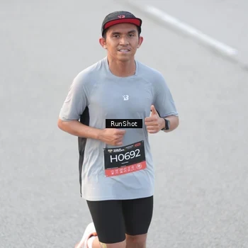 Runner Photo 6818272