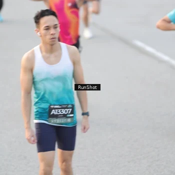 Runner Photo 6818306