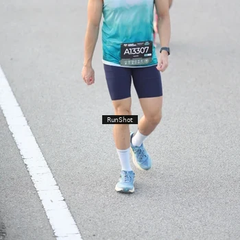 Runner Photo 6818312
